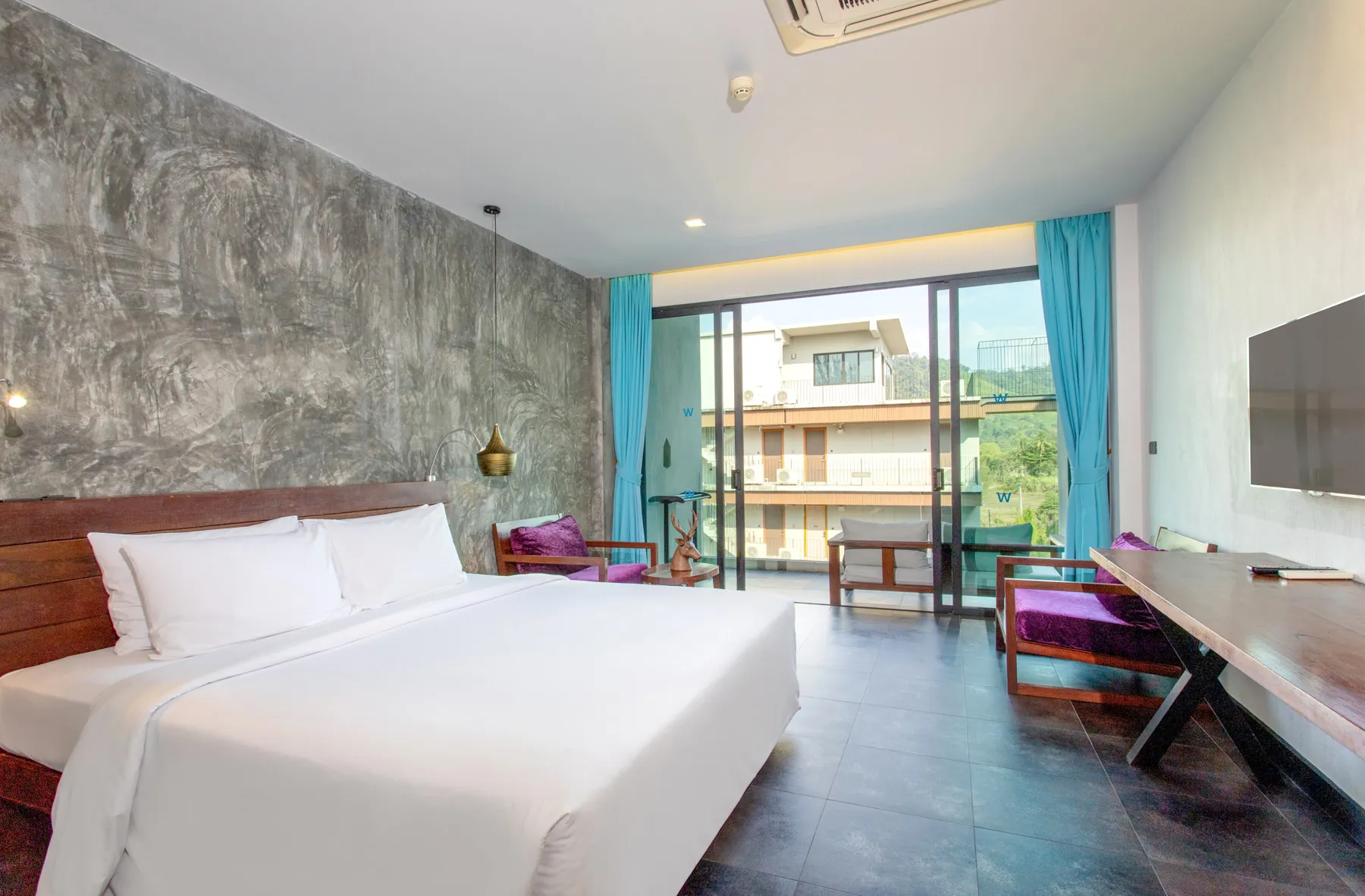 Bay Wing - Bay Room